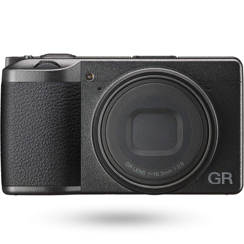 RICOH GR III デジタルカメラ APS-Cサイズ大型CMOSセンサー搭載 高解像・高コントラストを実現する新GRレンズ 4段の手ぶれ補正機構を搭載 高速なハイブリッドAF 電源オンから高速起動0.8秒 レンズ先端から6㎝まで迫れるマクロモード 究極のスナップシューター 15041